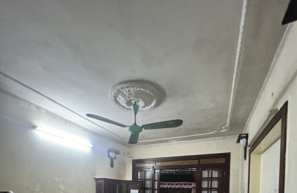 Chính chủ Cho thuê nhà nguyên căn Hoàng Văn Thái Thanh Xuân, 4 tầng, 35m², 3 ngủ, 3 WC, 11 Triệu